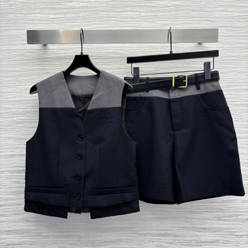 Fashionable Miu Miu Vest 150974