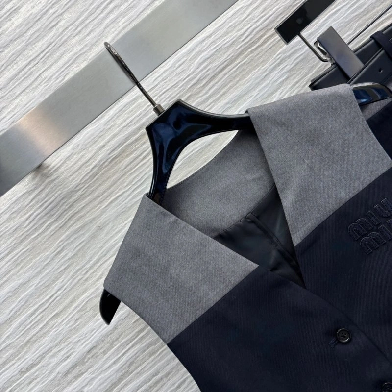 Fashionable Miu Miu Vest 150974