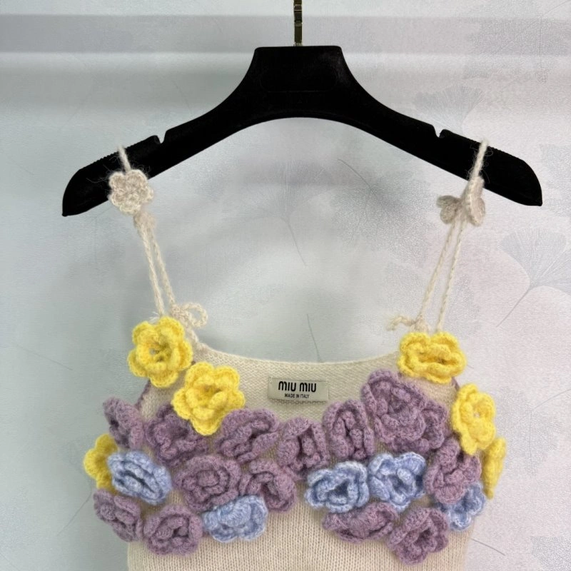 Miu Miu Vest Fashionable 150973