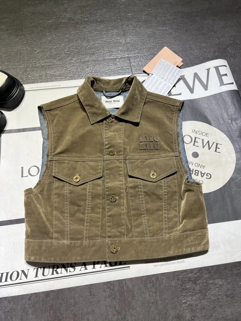 Miu Miu Vest UrbanStyle 150966