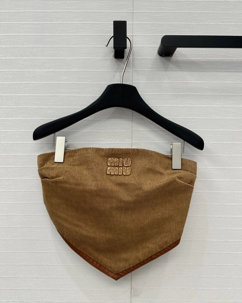 Miu Miu Vest Premium 150963