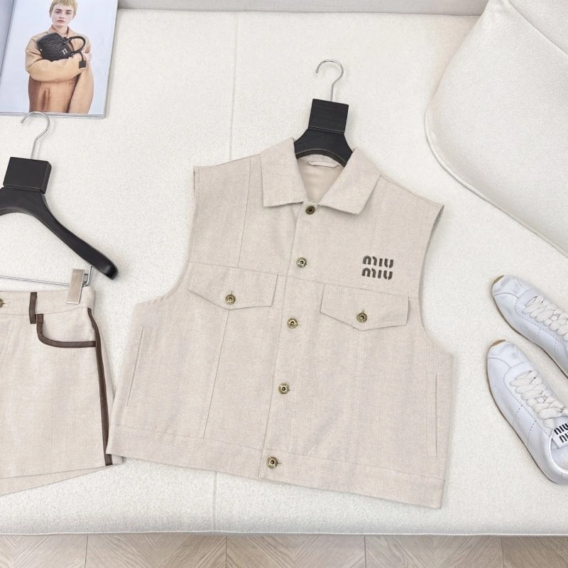 Modern Miu Miu Vest 150965