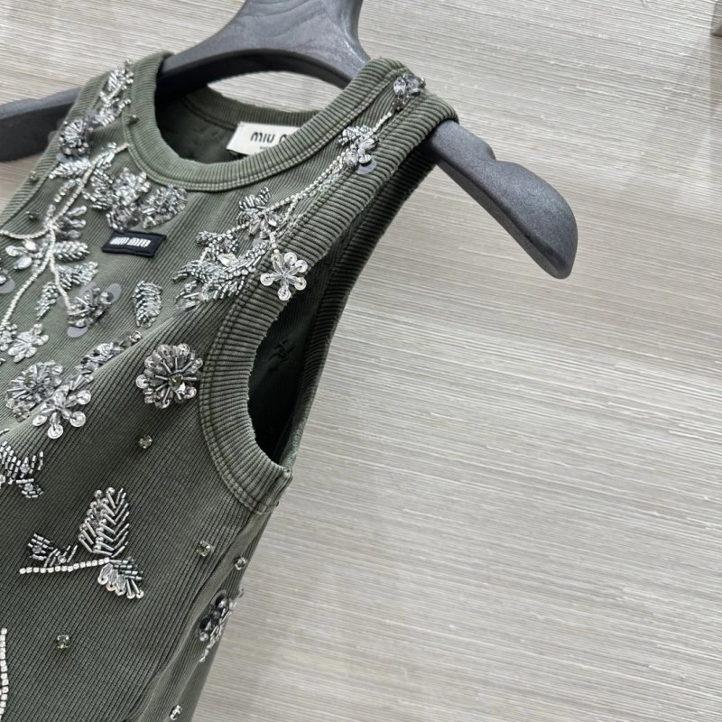 Miu Miu Vest TimelessDesign 150956
