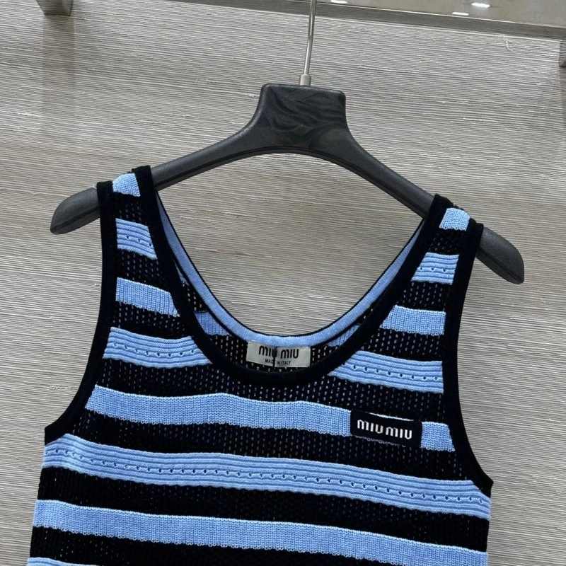 Miu Miu Vest Breathable 150953