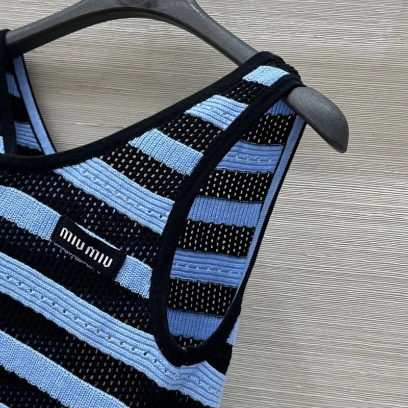 Miu Miu Vest Breathable 150953