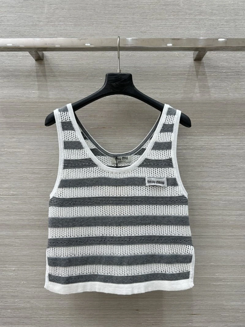 Miu Miu Vest GoAnywhere 150970