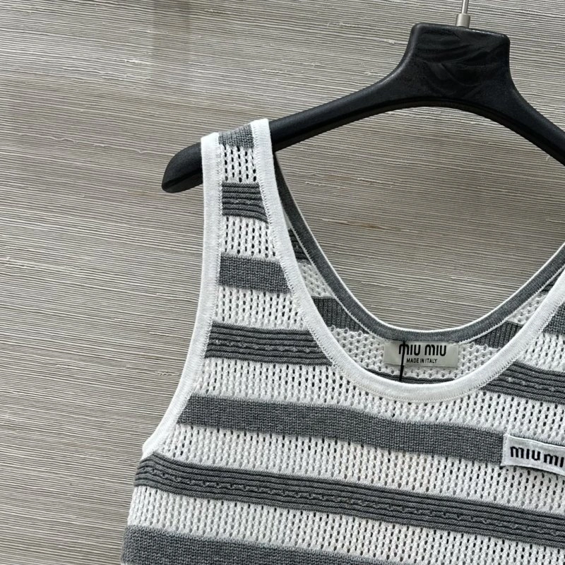 Miu Miu Vest GoAnywhere 150970
