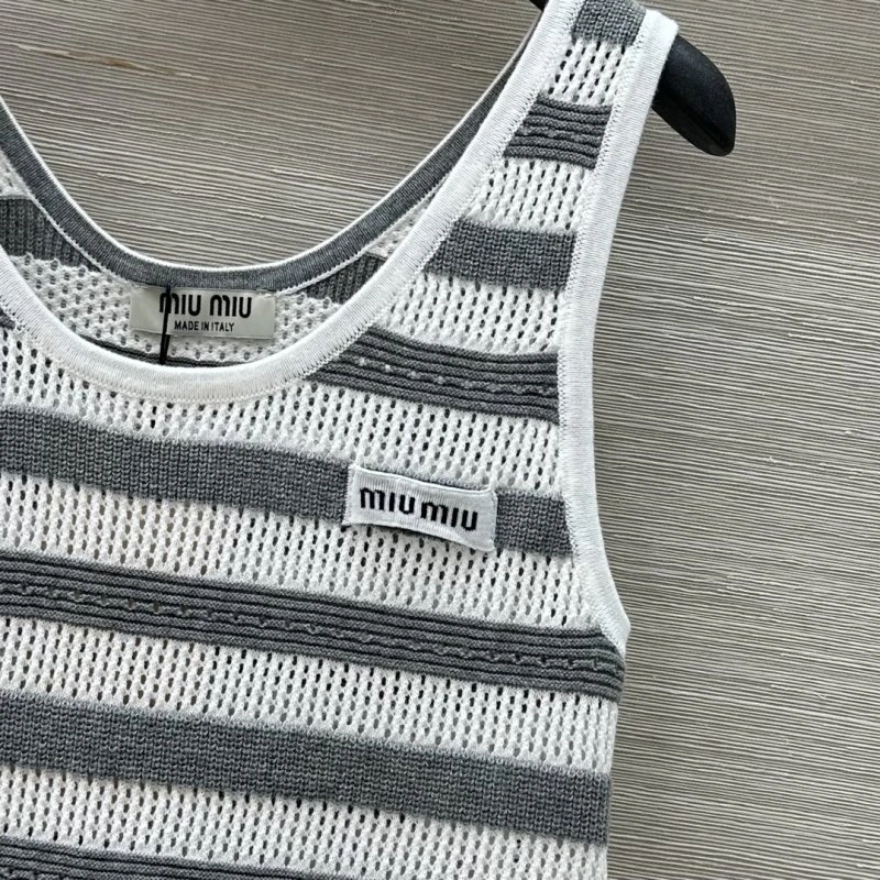 Miu Miu Vest GoAnywhere 150970