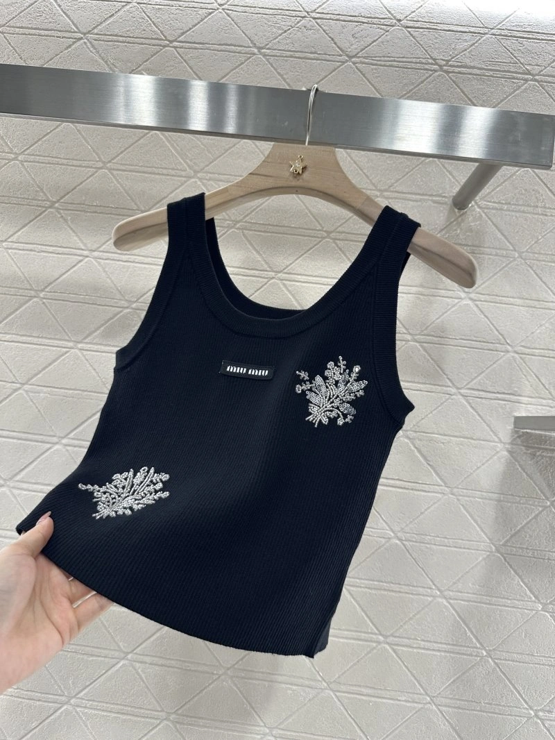 Miu Miu Vest Effortless 150957