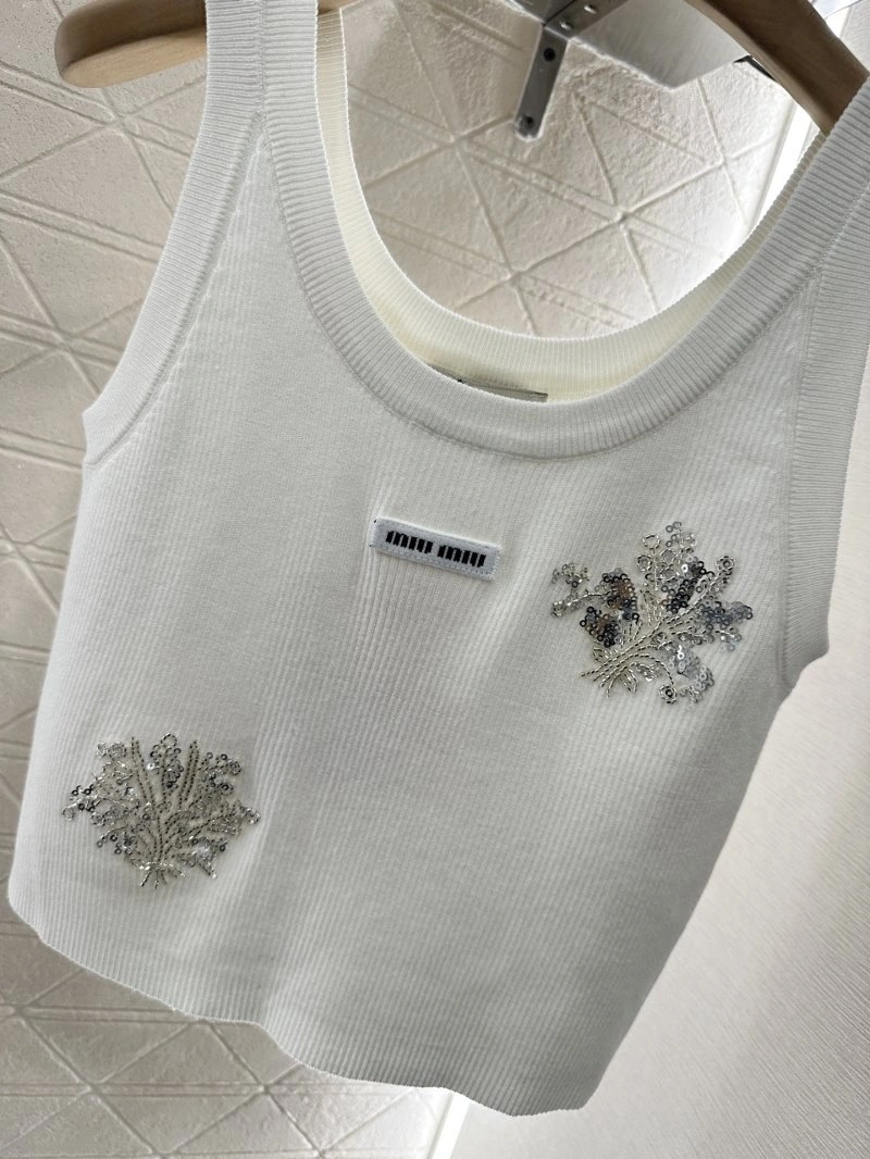 Miu Miu Vest Snug 150947