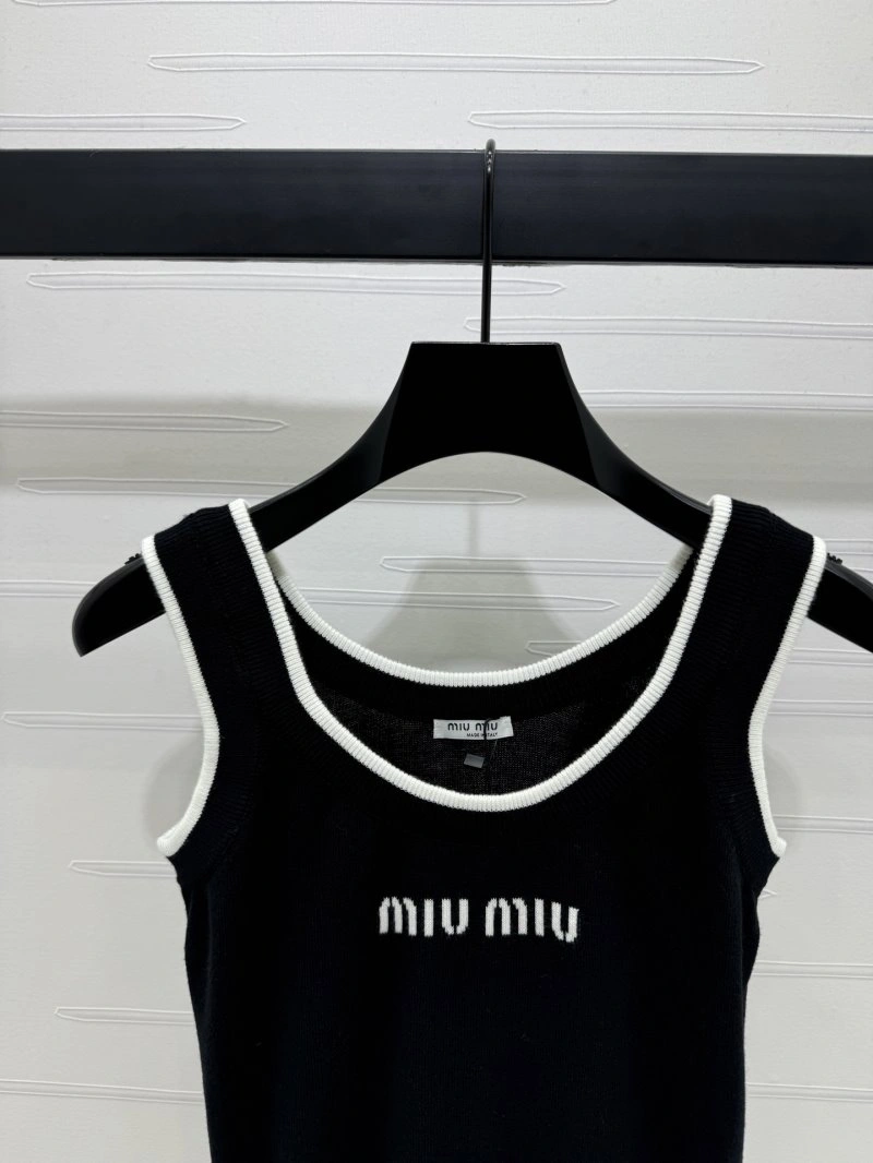 Elegant Miu Miu Vest 156043