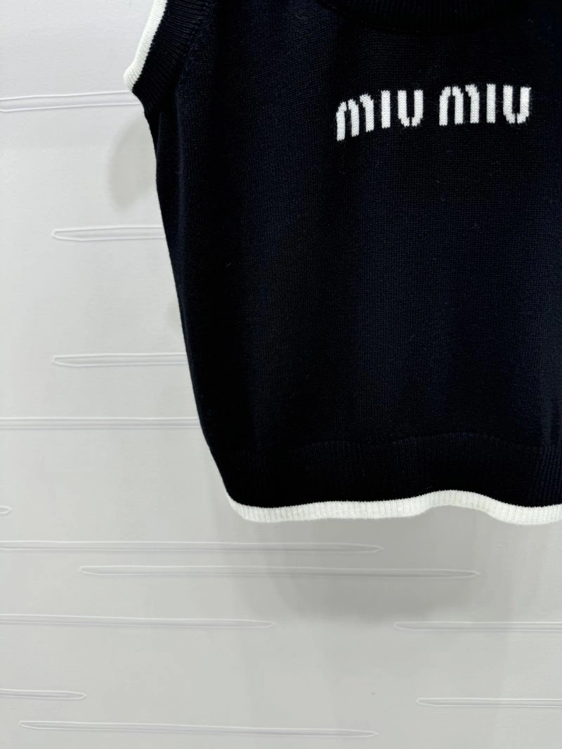 Elegant Miu Miu Vest 156043