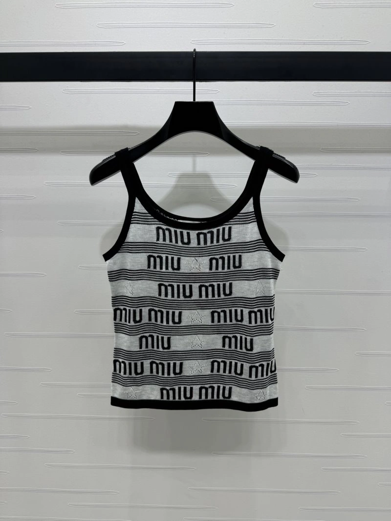 Miu Miu Vest AllSeason 156037