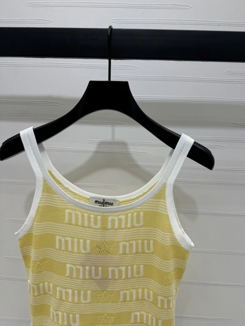 Chic Miu Miu Vest 156036