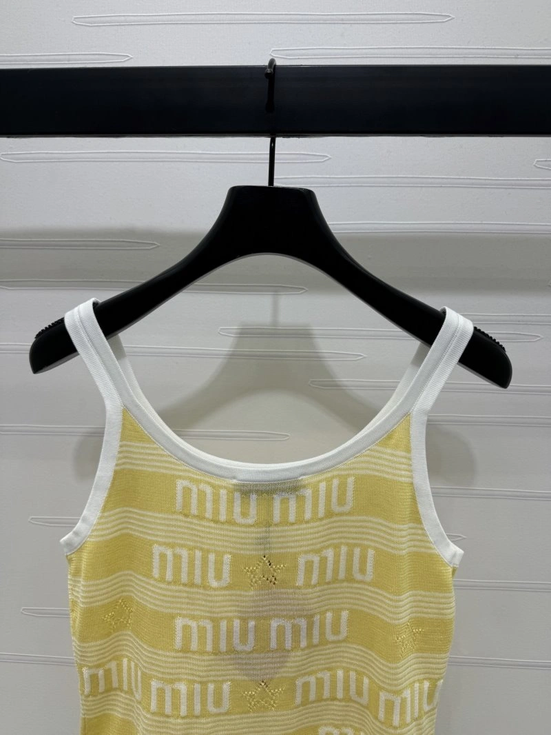 Chic Miu Miu Vest 156036