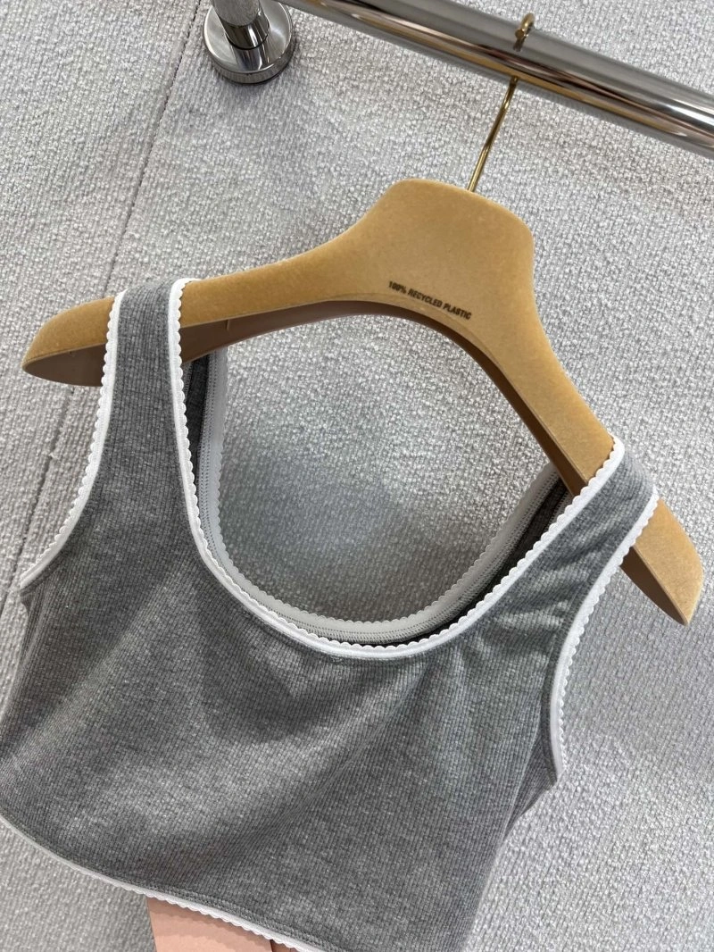 Miu Miu Vest Neat 156115