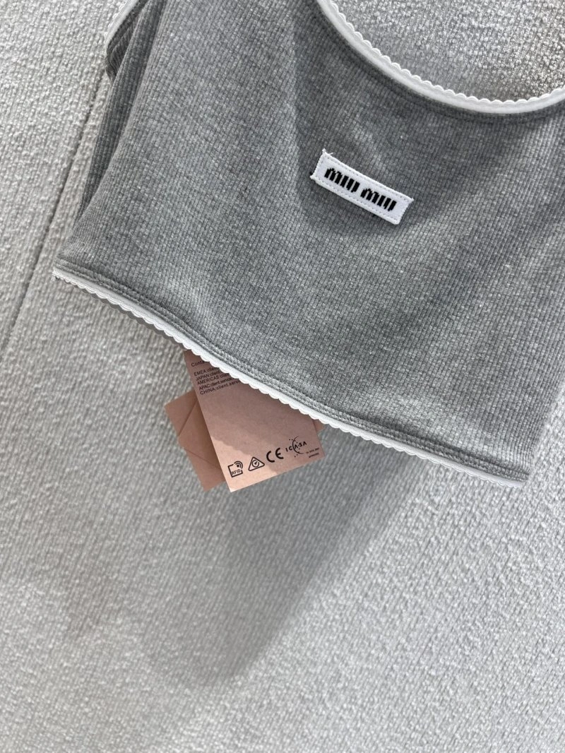Miu Miu Vest Neat 156115