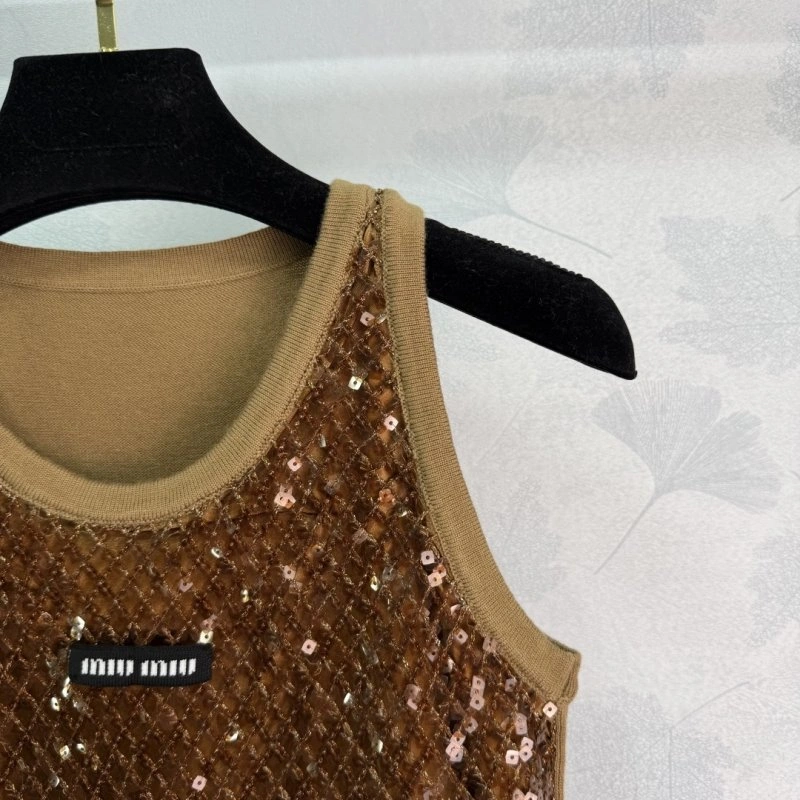 Miu Miu Vest Bold 156010