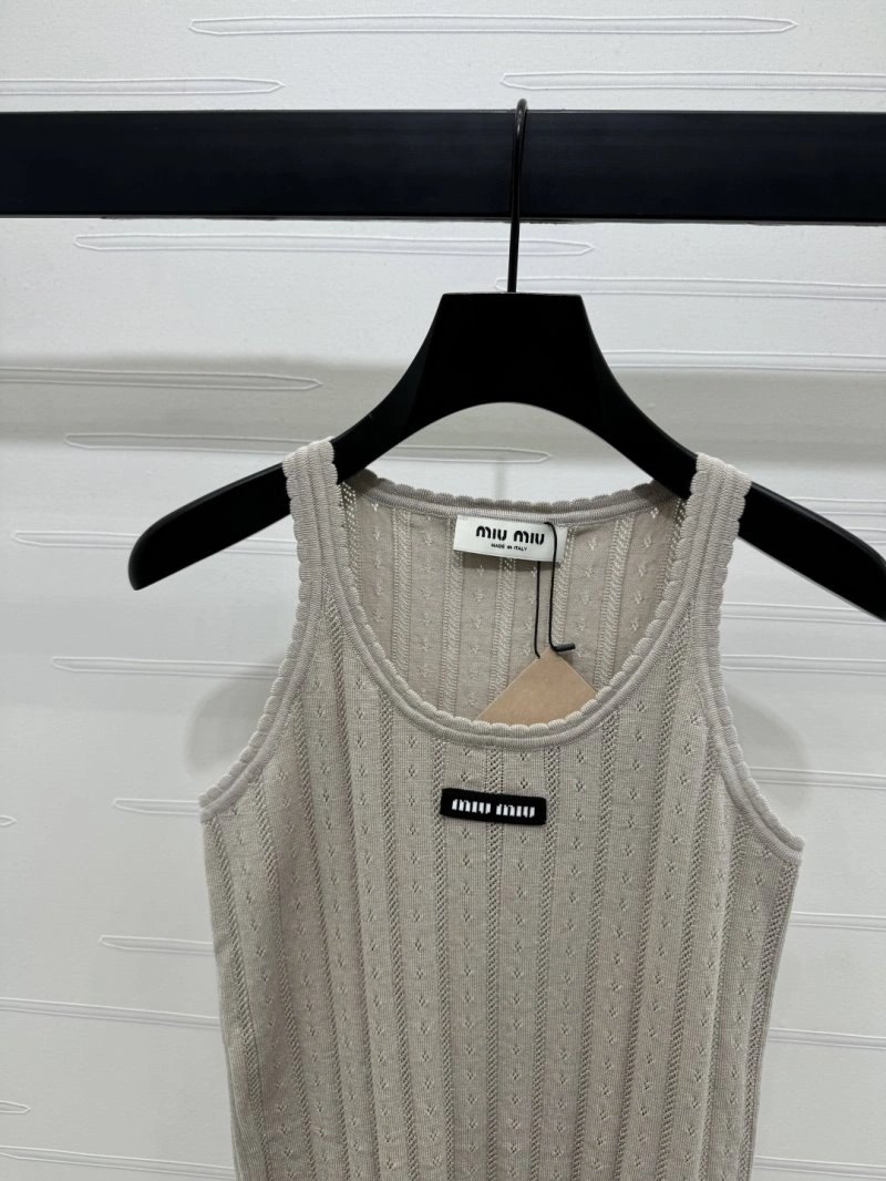 Miu Miu Vest Trendy 156027