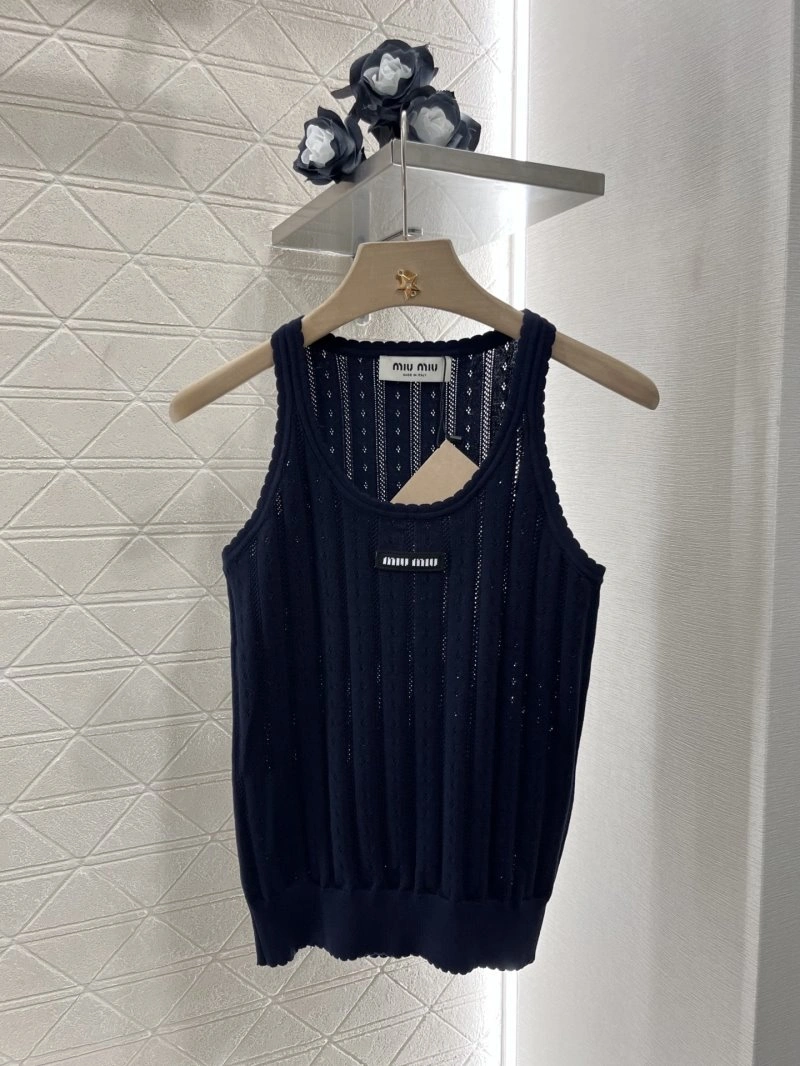 Miu Miu Vest Sustainable 156015
