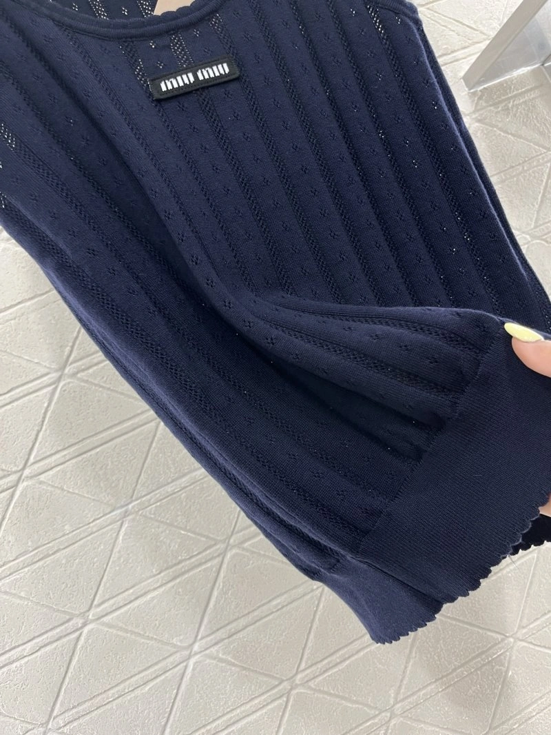 Miu Miu Vest Sustainable 156015