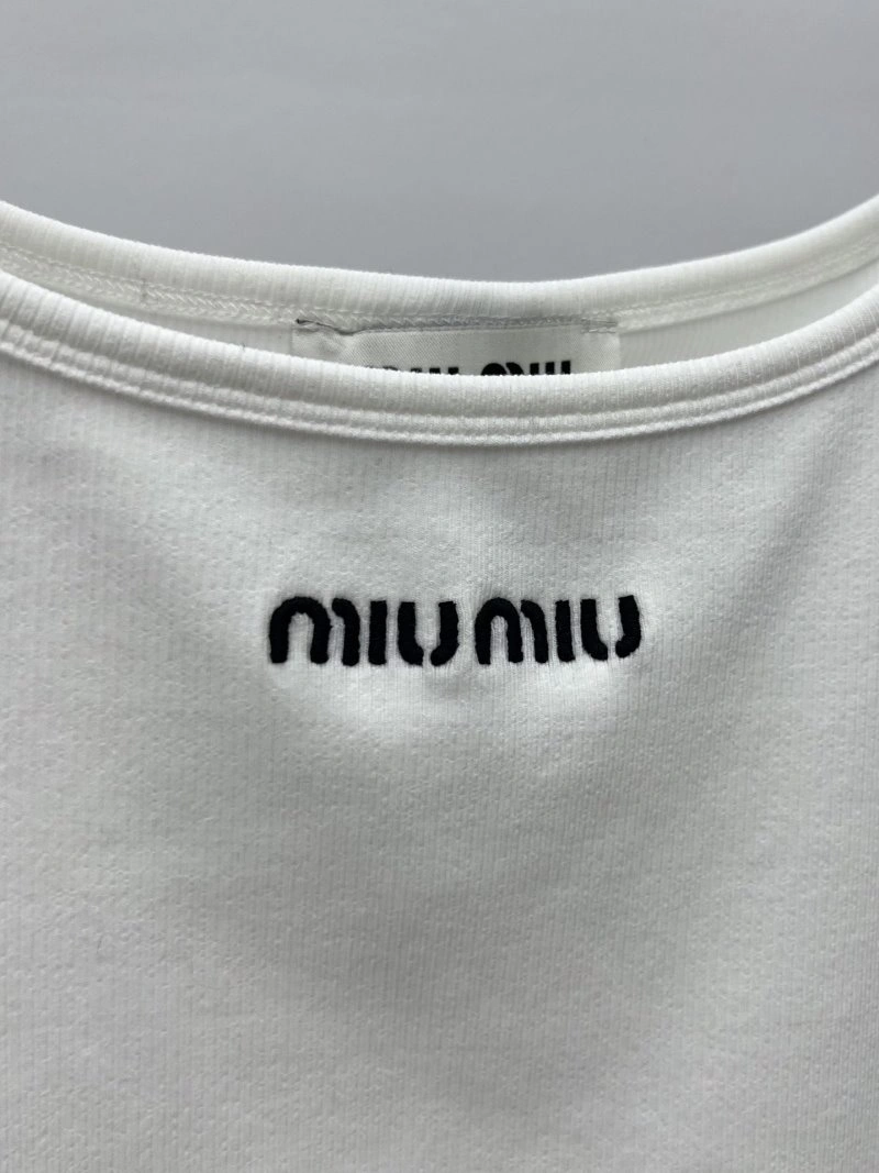 Miu Miu Vest MoistureWicking 156005