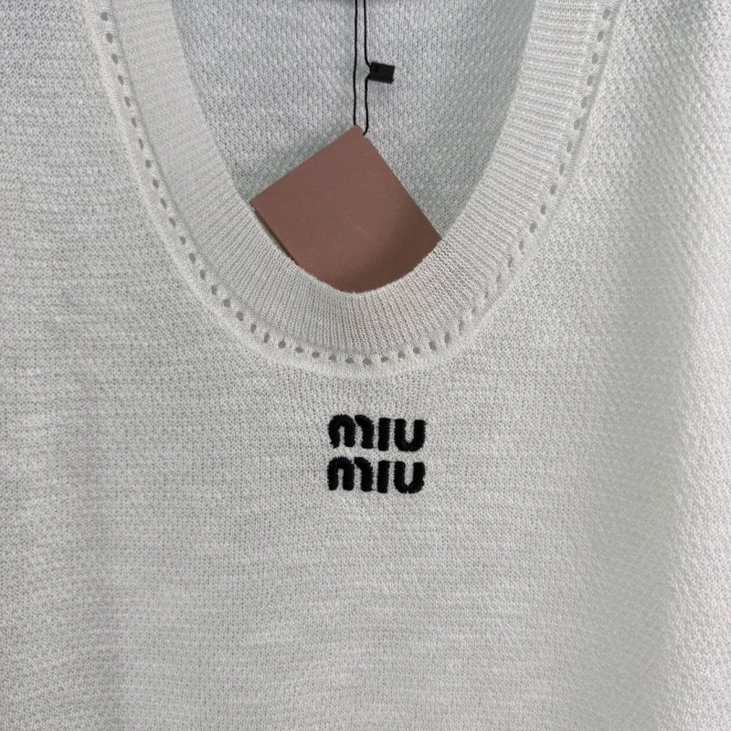 WrinkleFree Miu Miu Vest 156006