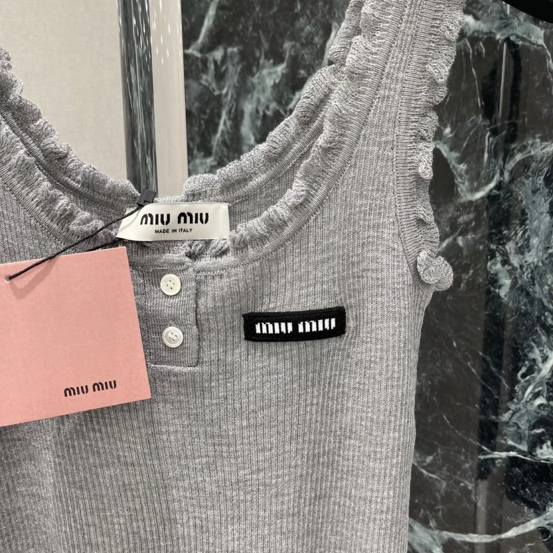 Practical Miu Miu Vest 156013