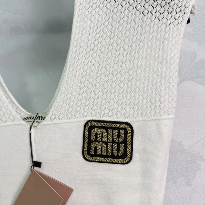 Miu Miu Vest Sustainable 155982