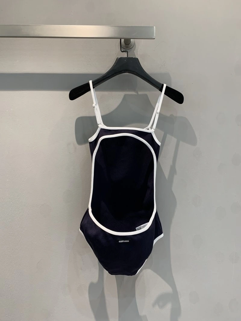 Miu Miu Vest Stylish 148389