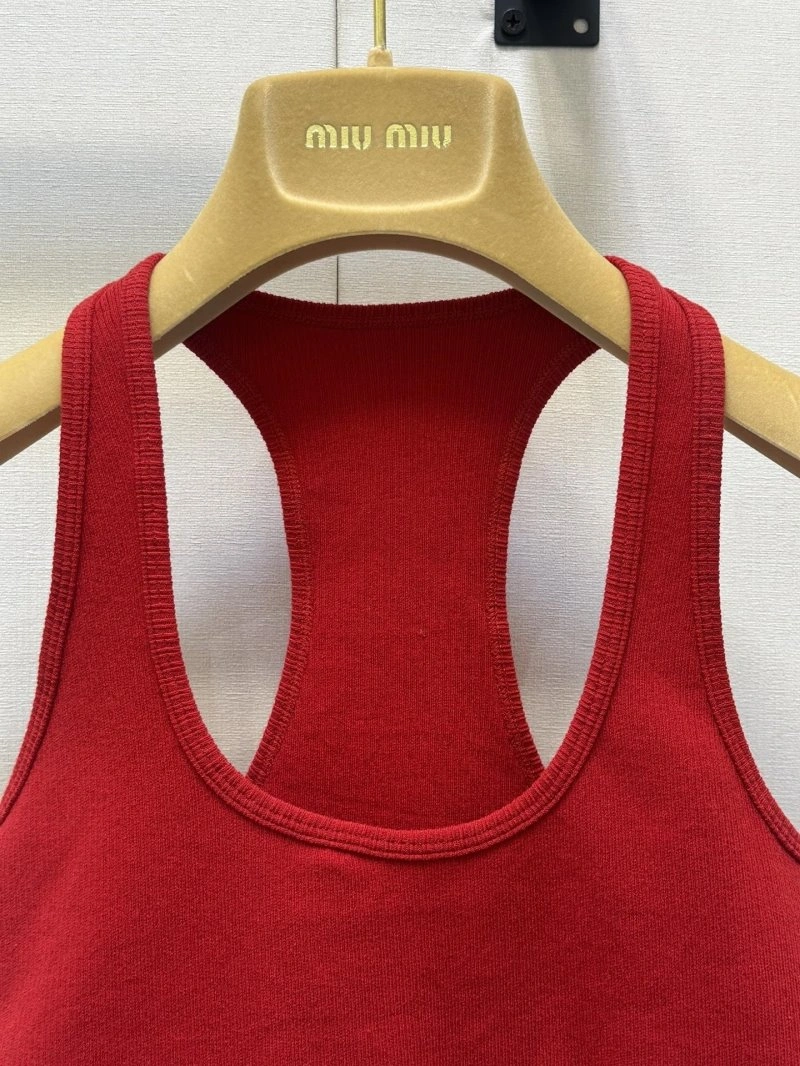 Miu Miu Vest OdorResistant 148384