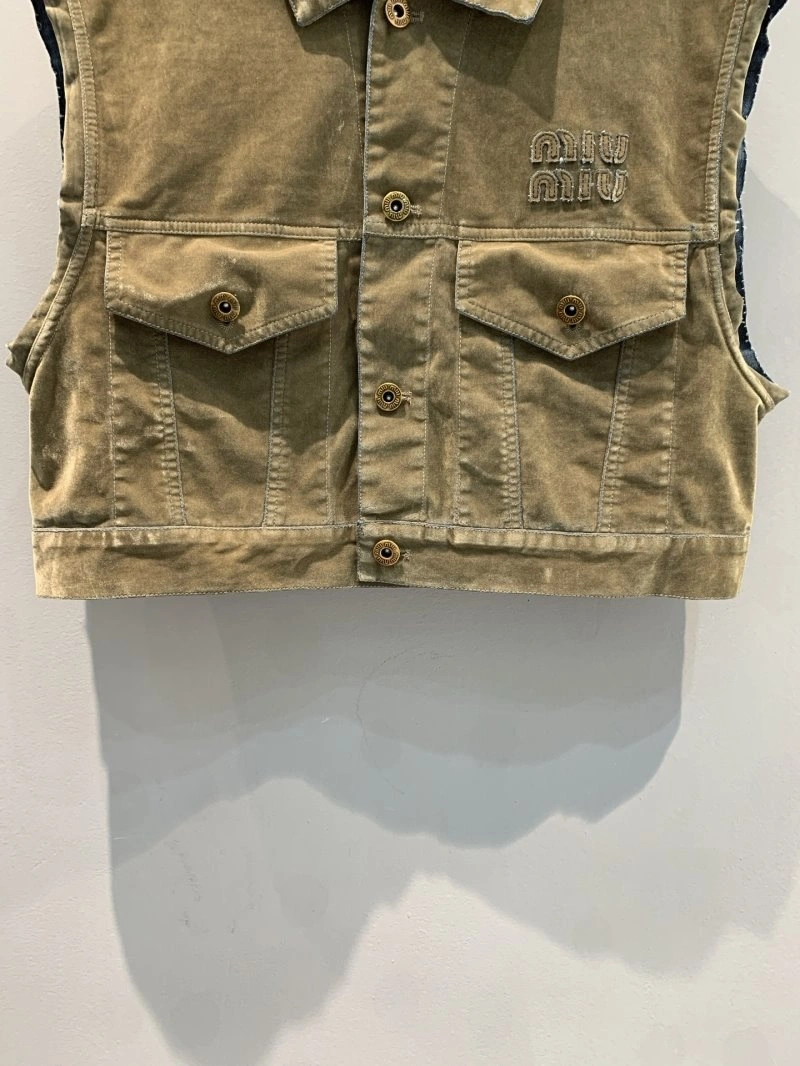 Lightweight Miu Miu Vest 148375
