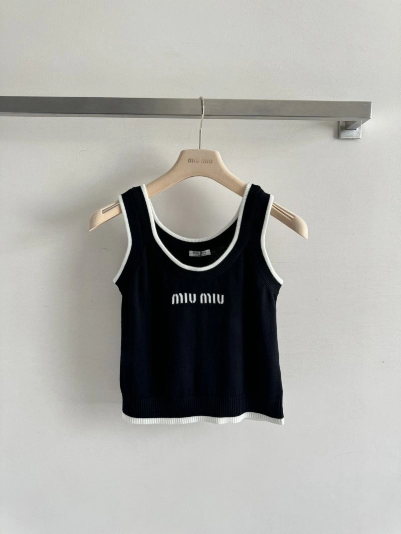 Miu Miu Vest Comfortable 148364