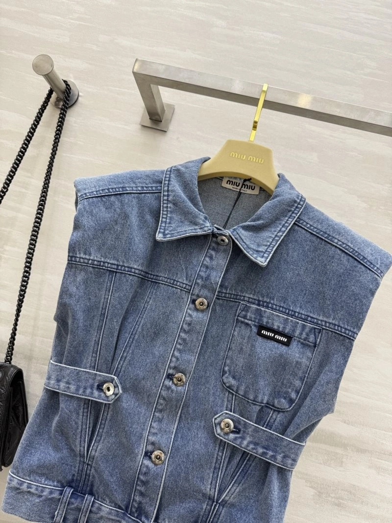 MultiPurpose Miu Miu Vest 148371
