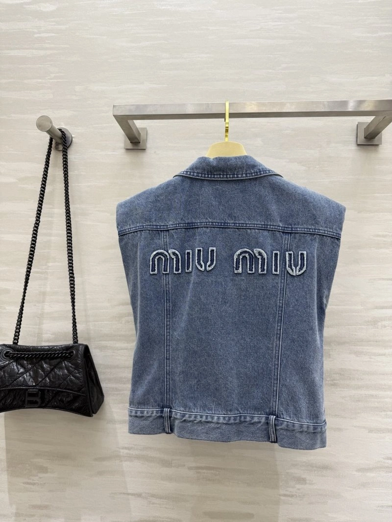 MultiPurpose Miu Miu Vest 148371
