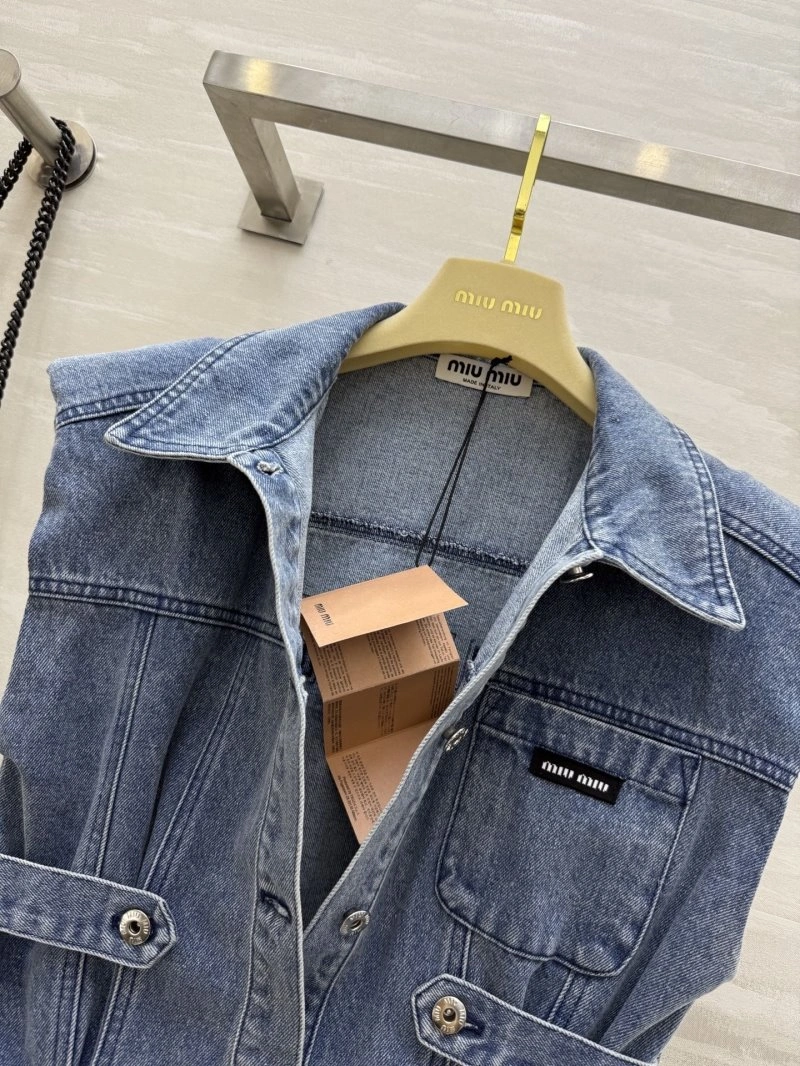 MultiPurpose Miu Miu Vest 148371