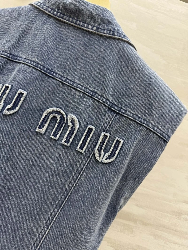 MultiPurpose Miu Miu Vest 148371
