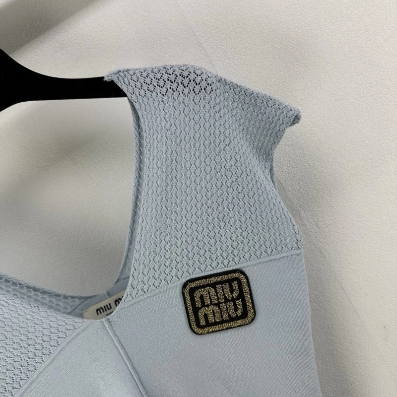 Miu Miu Vest Seasonal 148342