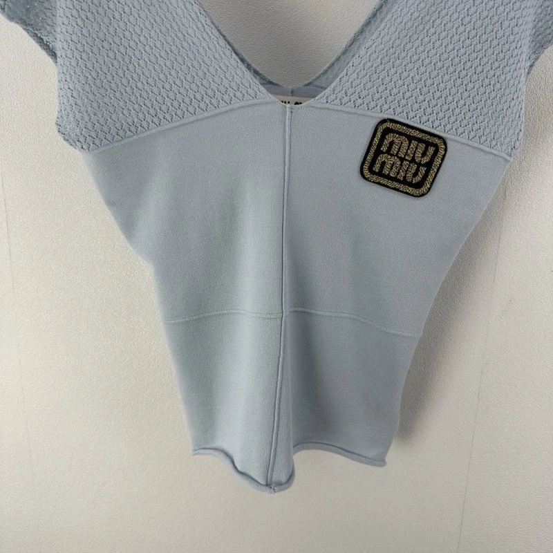 Miu Miu Vest Seasonal 148342