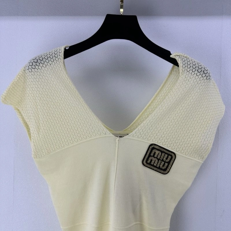 Miu Miu Vest Trendsetting 148330