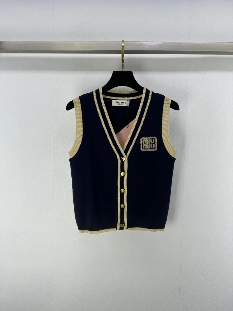 Miu Miu Vest StreetReady 148334