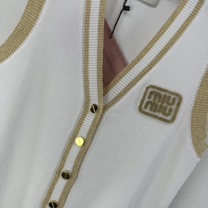 Miu Miu Vest Effortless 148335