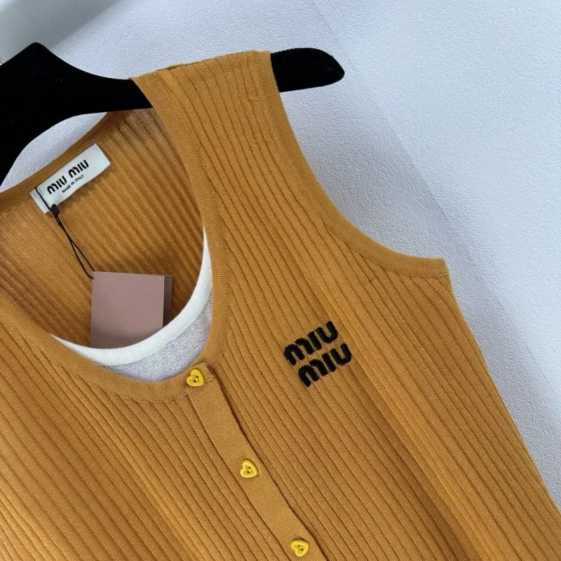 Refined Miu Miu Vest 148338