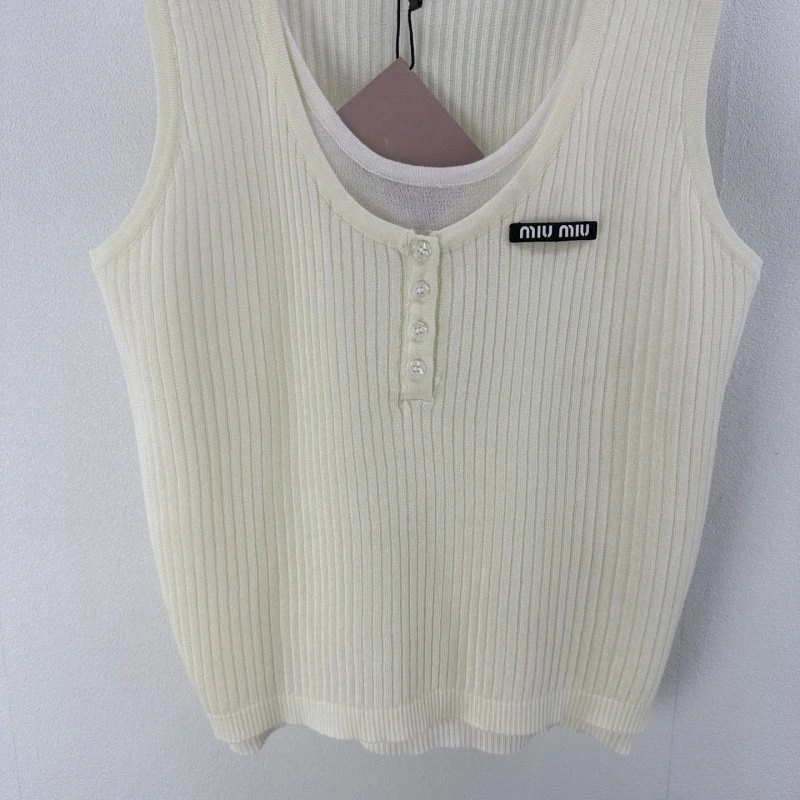 Miu Miu Vest Durable 148322