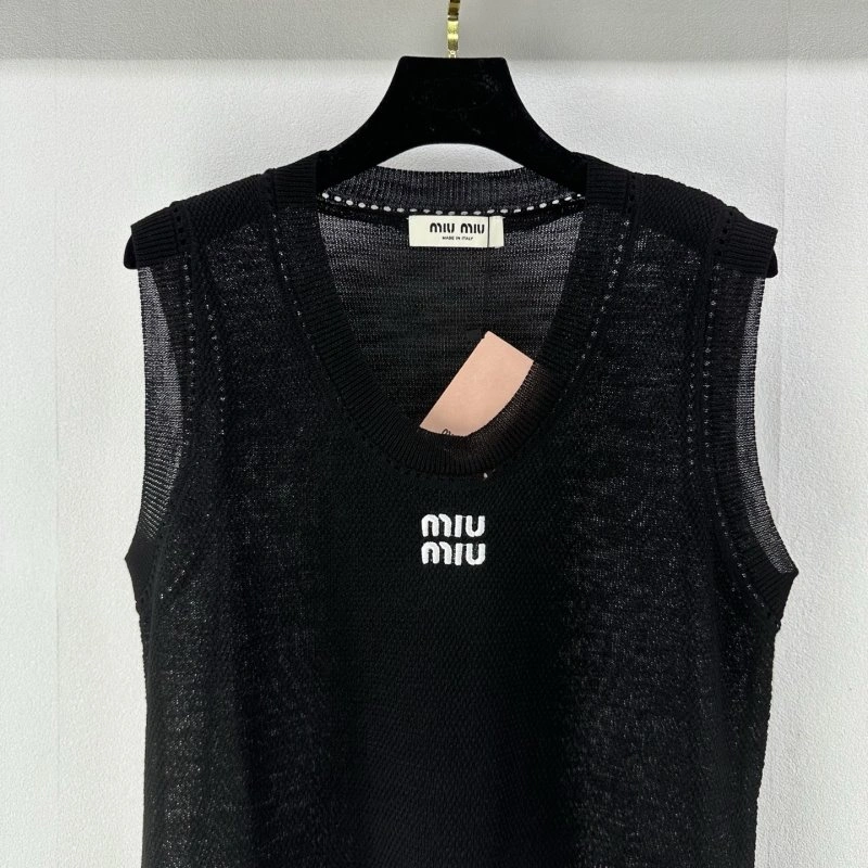 Miu Miu Vest Fashionable 148328