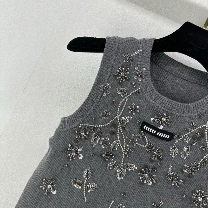 Miu Miu Vest Stretchable 148323