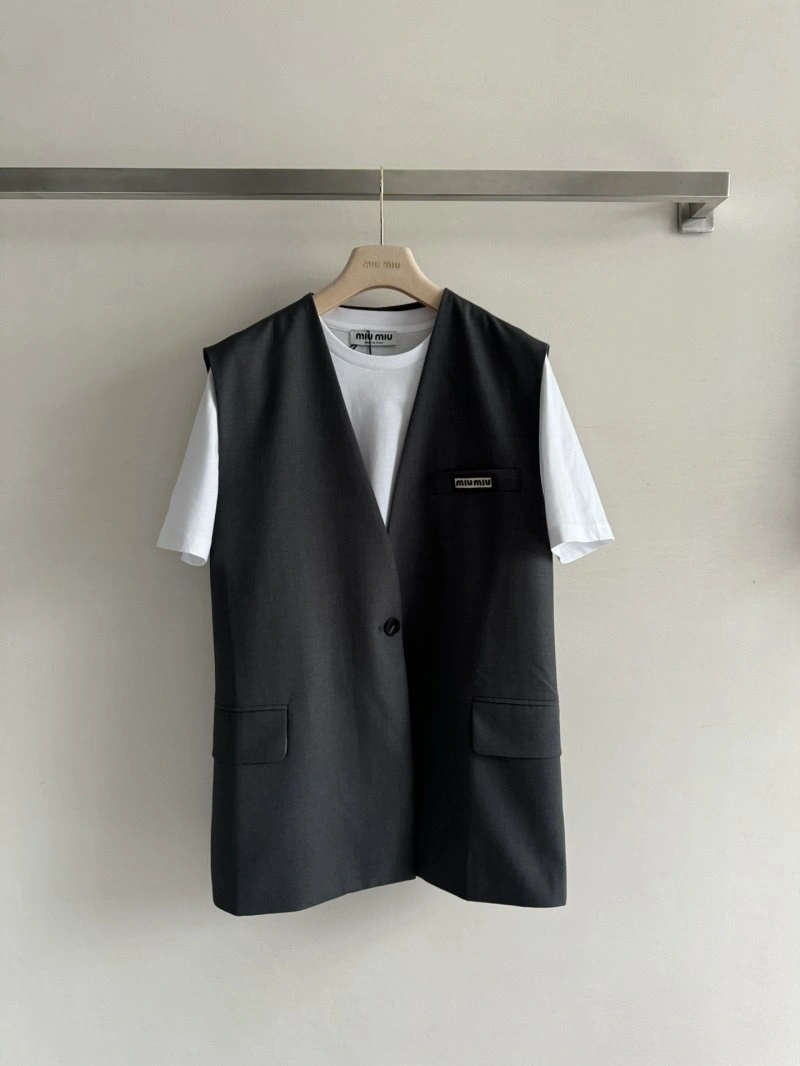 Miu Miu Vest Upgraded 148325