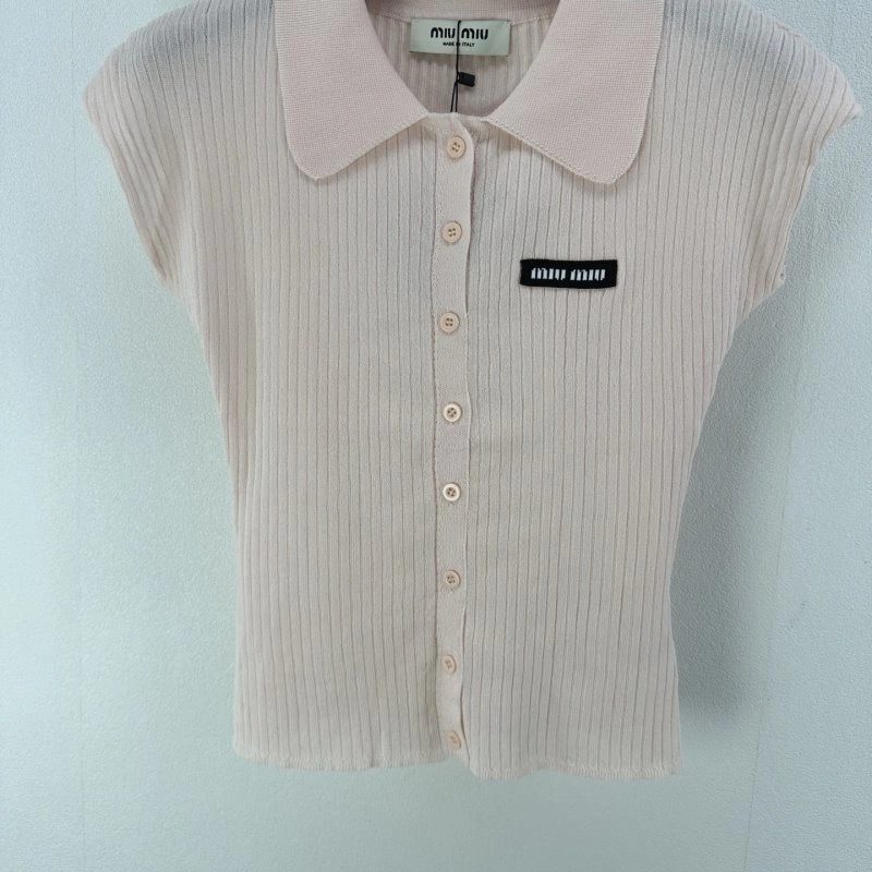 Miu Miu Vest Elegant 148332