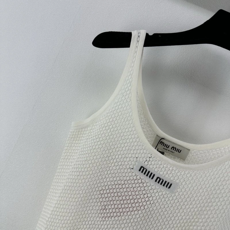 Miu Miu Vest Youthful 148307