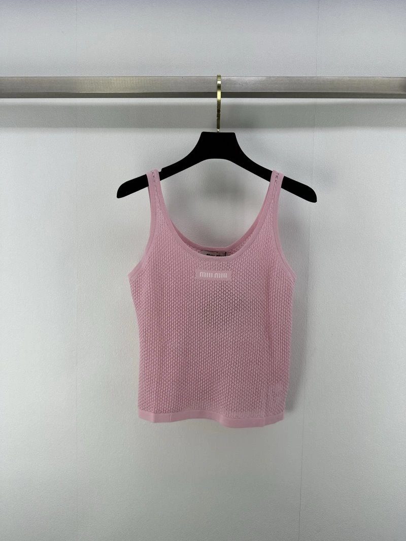 Miu Miu Vest Versatile 148306
